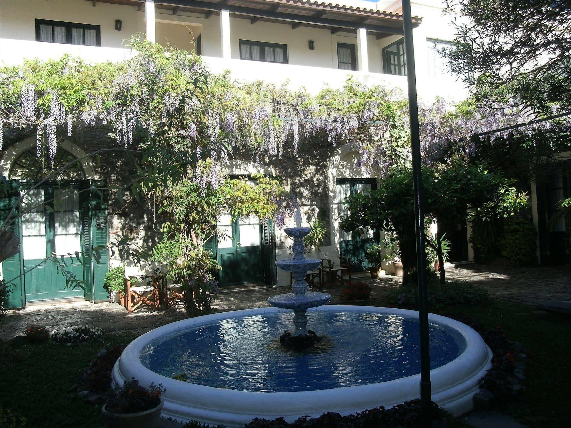 Posada Plaza Mayor Colónia do Sacramento Exterior foto